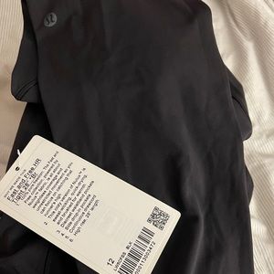 Fast and Free NWT 28 inch